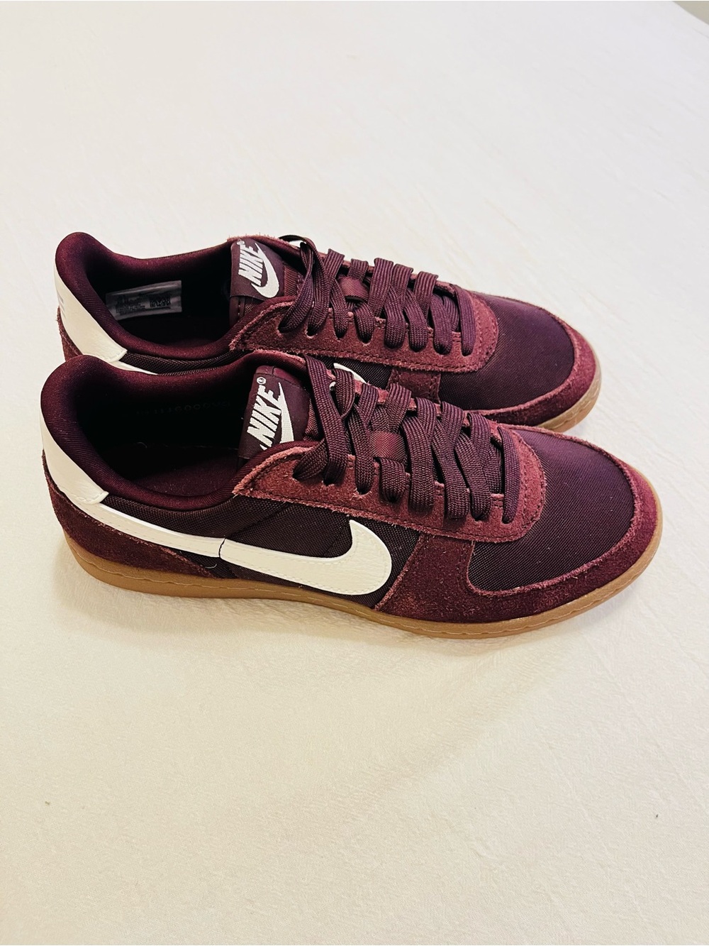 Nike Field General ‘82 NWOT Suede Retro Gum Sole Sneakers Team Red Burgundy 8.5